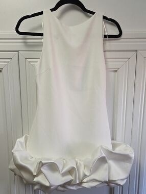 White Ruffle Hem Sleeveless Dress (Has Shorts)